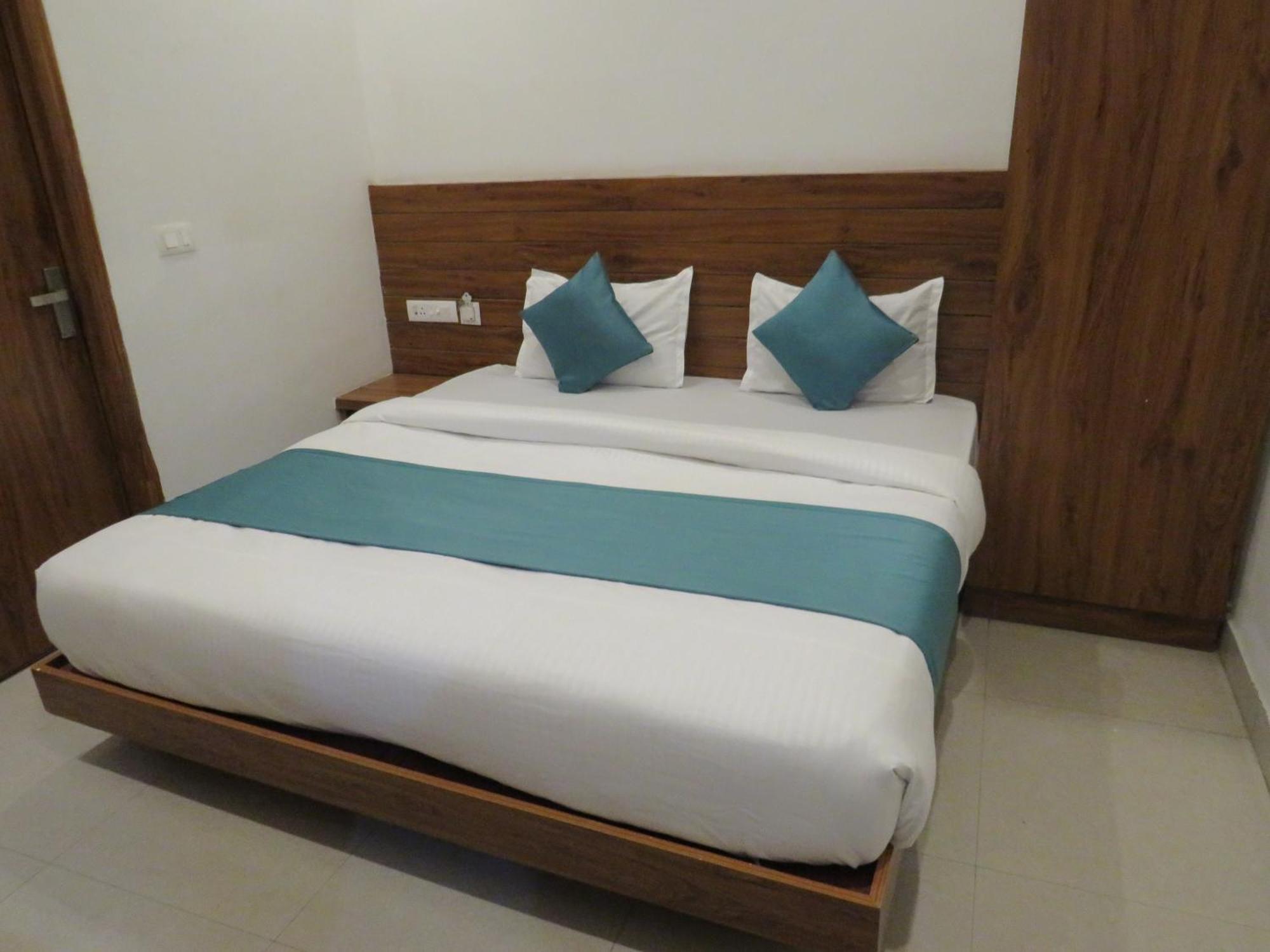 Hotel Namami Tapovan Rishīkesh Екстериор снимка