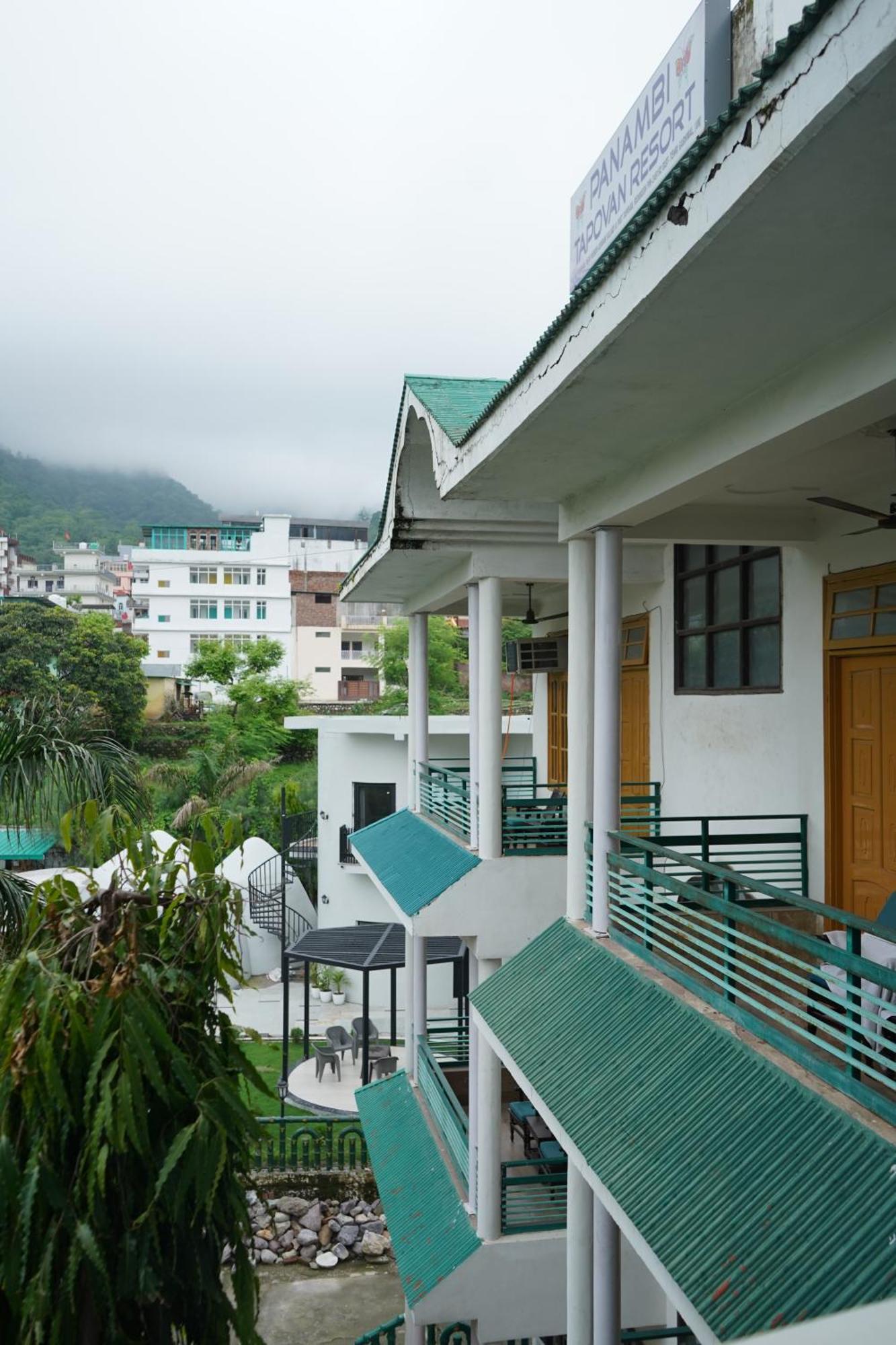 Hotel Namami Tapovan Rishīkesh Екстериор снимка