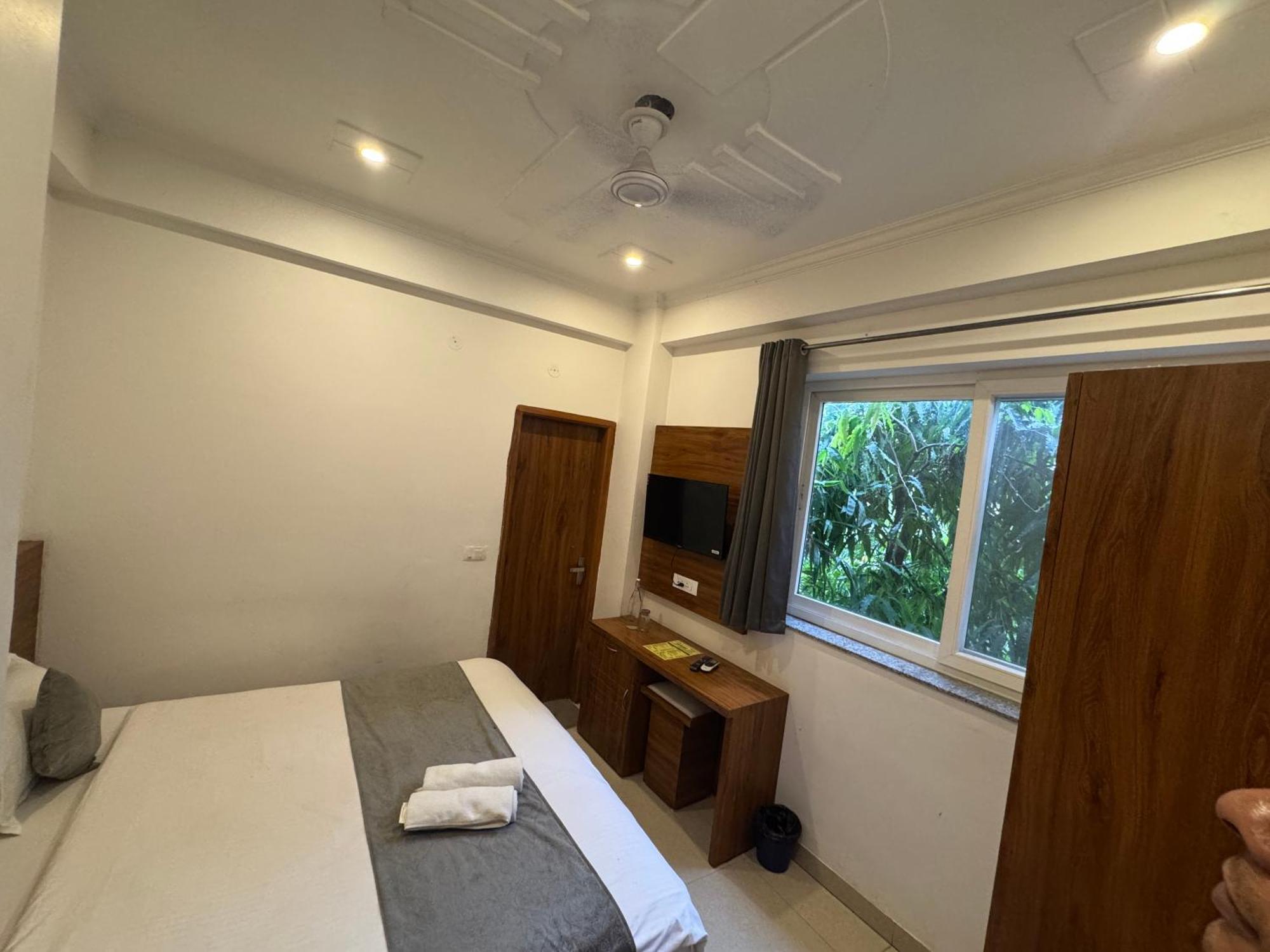 Hotel Namami Tapovan Rishīkesh Екстериор снимка
